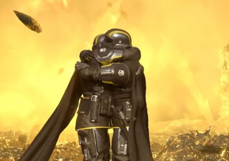 helldivers-2-two-helldivers-hug-on-battlefield.jpeg