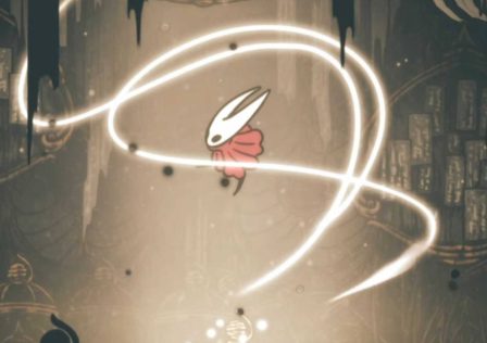 hornet-floating-in-the-air-while-using-thread-storm.jpg