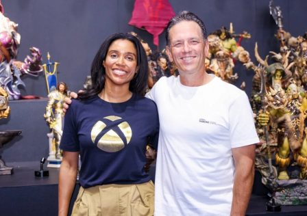 phil-spencer-sarah-bond-xbox.jpg