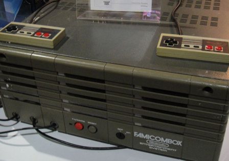 Famicom-Box-photo-E3-2011.jpg