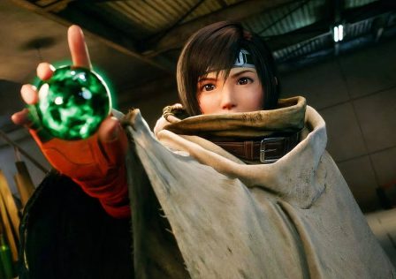 ff7-remake-materia-guide-characters-yuffie-holding-materia.jpg