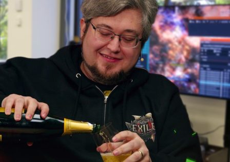 path-of-exile-2-shader-issues-device-removed-crash-fixed-ggg-poe2-arpg.jpg