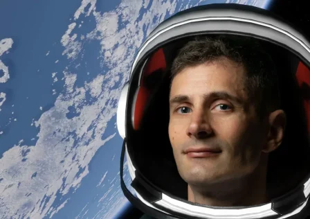 dean-hall-astronaut.jpg