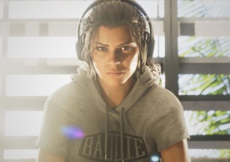lucia-gta-6-headphones.jpg